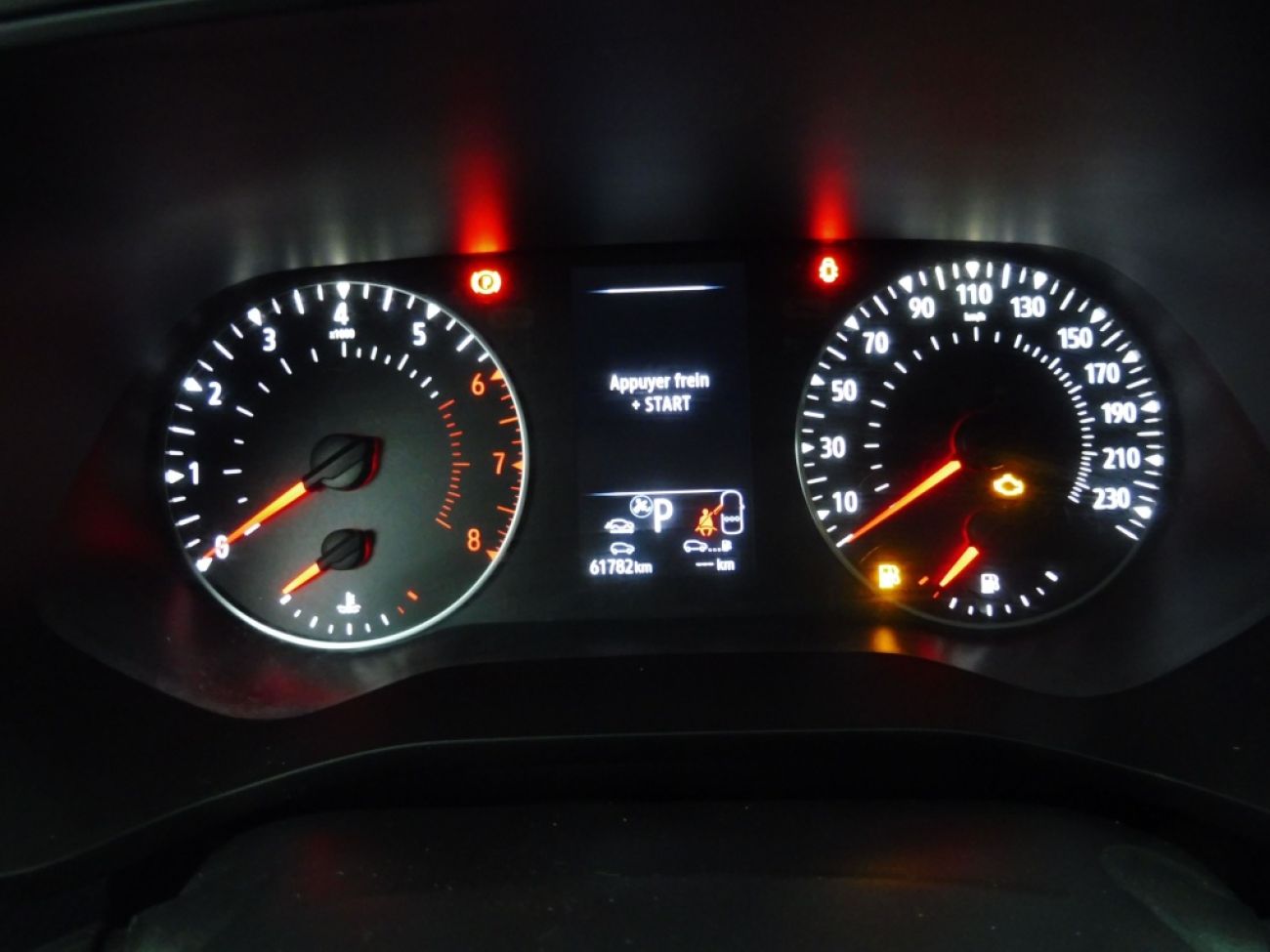 Mandataire RENAULT Arkana 1.3 TCE MILD HYBRID 140CH EQUILIBRE EDC