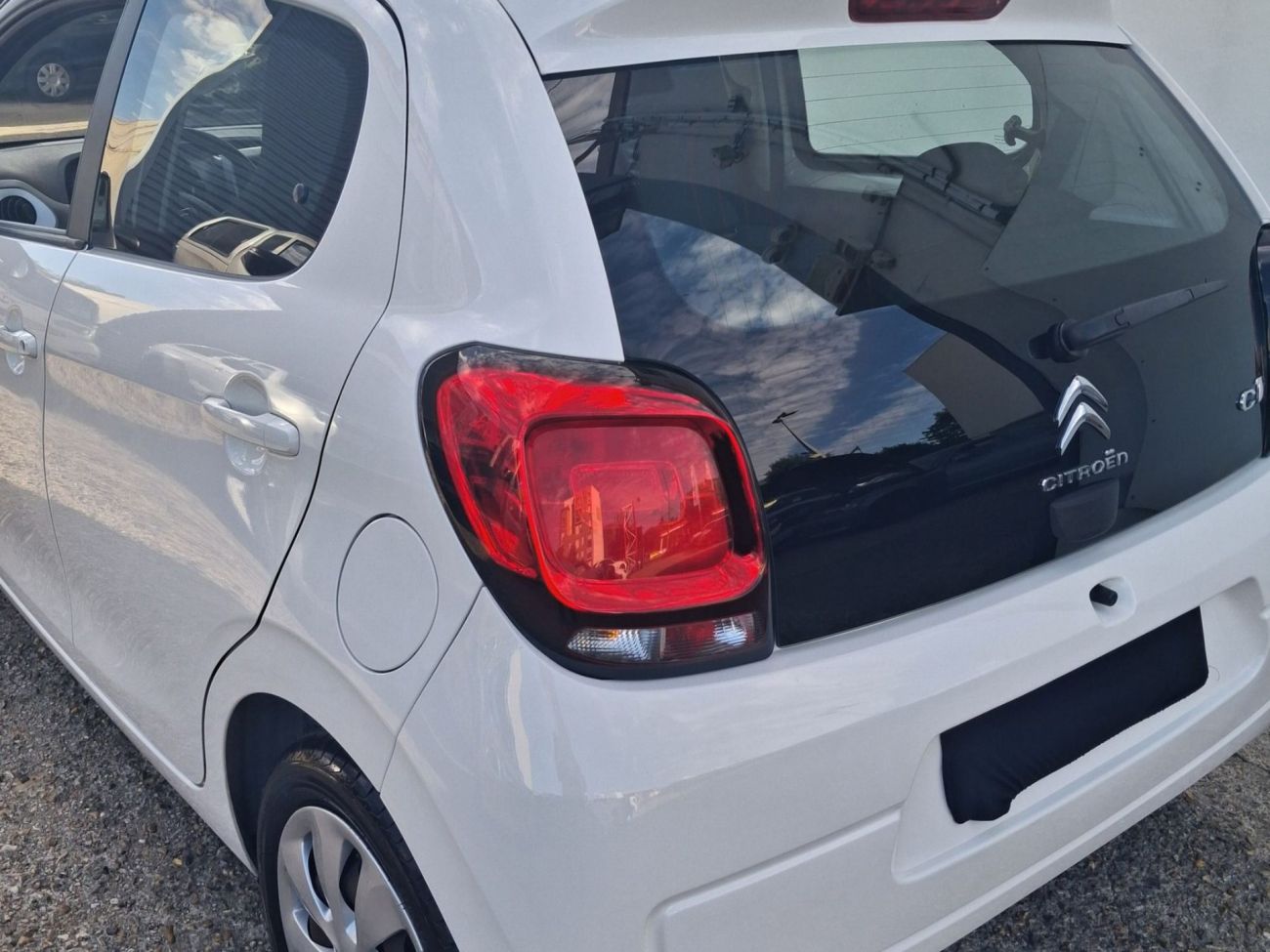 Mandataire Citroën C1 VTi 68 Mentos