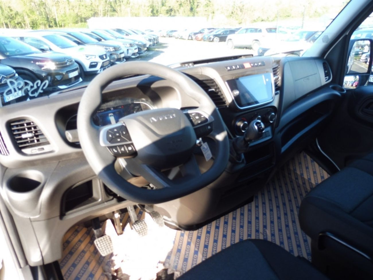 Mandataire IVECO Daily 35S18 3.0 V16 H2 180CV