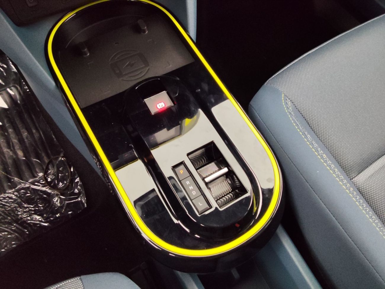 Mandataire FIAT Grande panda 1.2 HYBRID 100CH LA PRIMA EDCT6