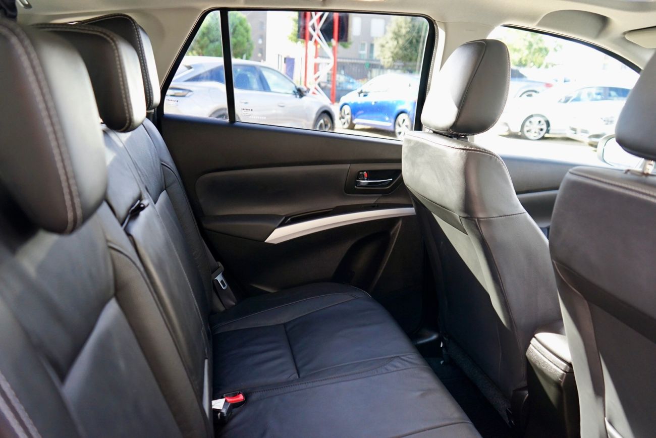 Mandataire SUZUKI S-CROSS 1.4 Boosterjet Allgrip Hybrid Auto Style