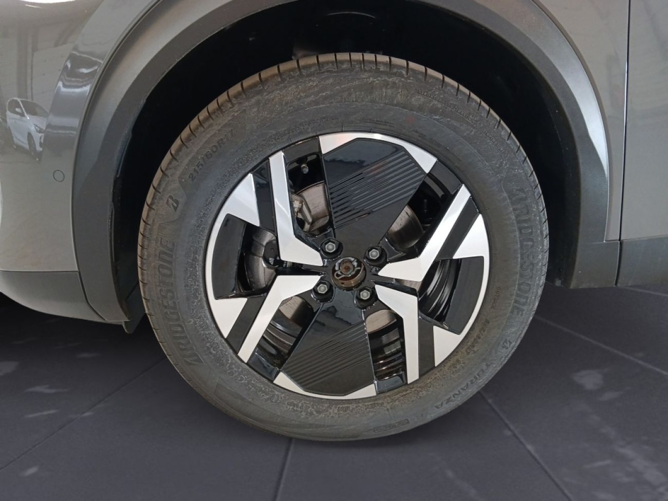 Mandataire PEUGEOT 2008 1.2 HYBRID 145CH ALLURE E-DCS6