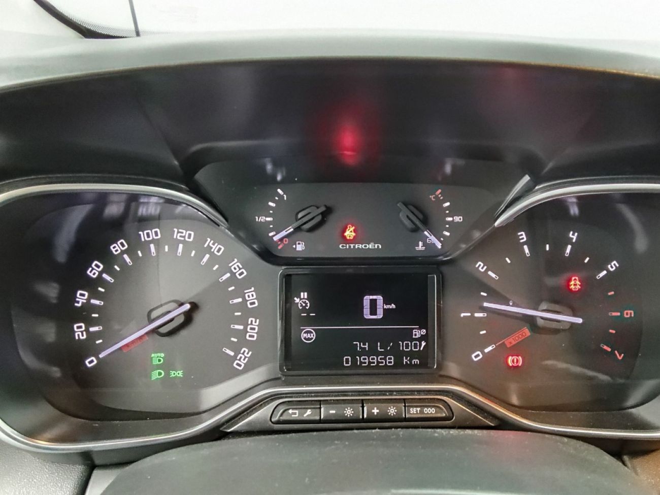 Mandataire Citroën C3 Aircross 1.2 PURETECH 110CH SHINE