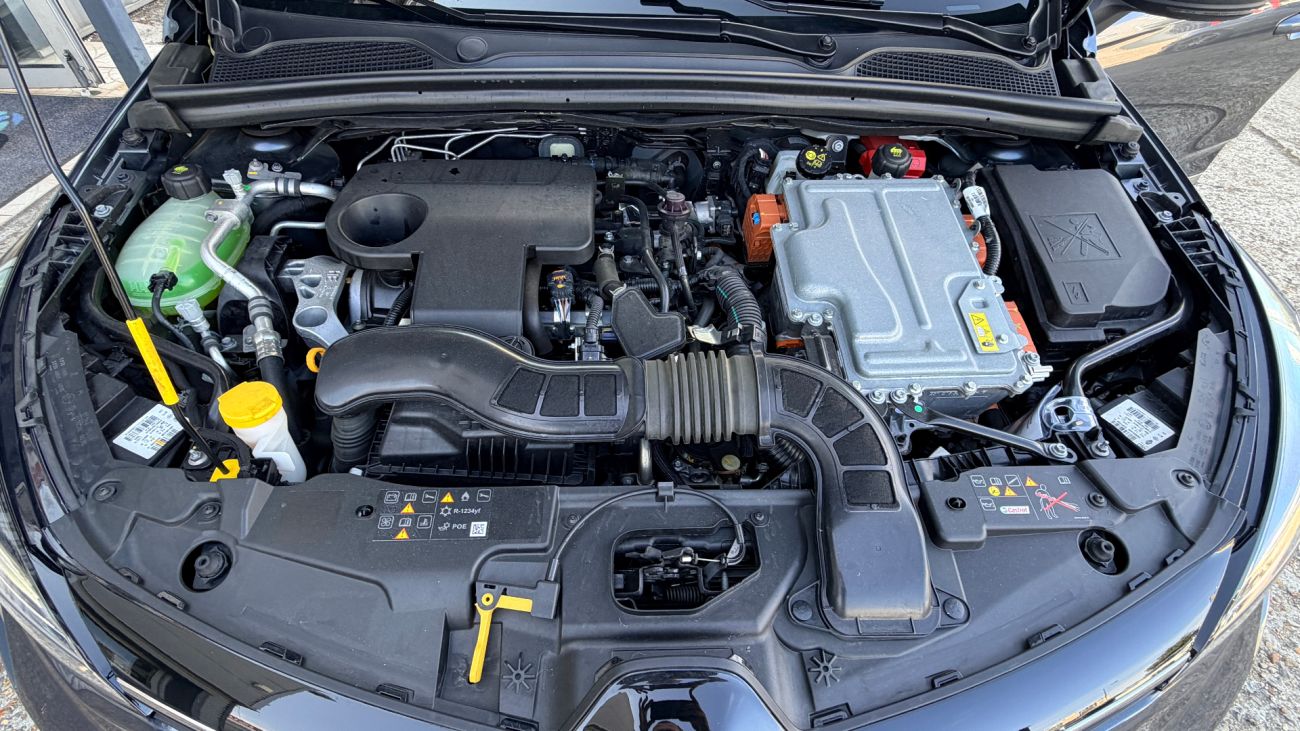 Mandataire RENAULT CLIO V E-Tech 140 Intens