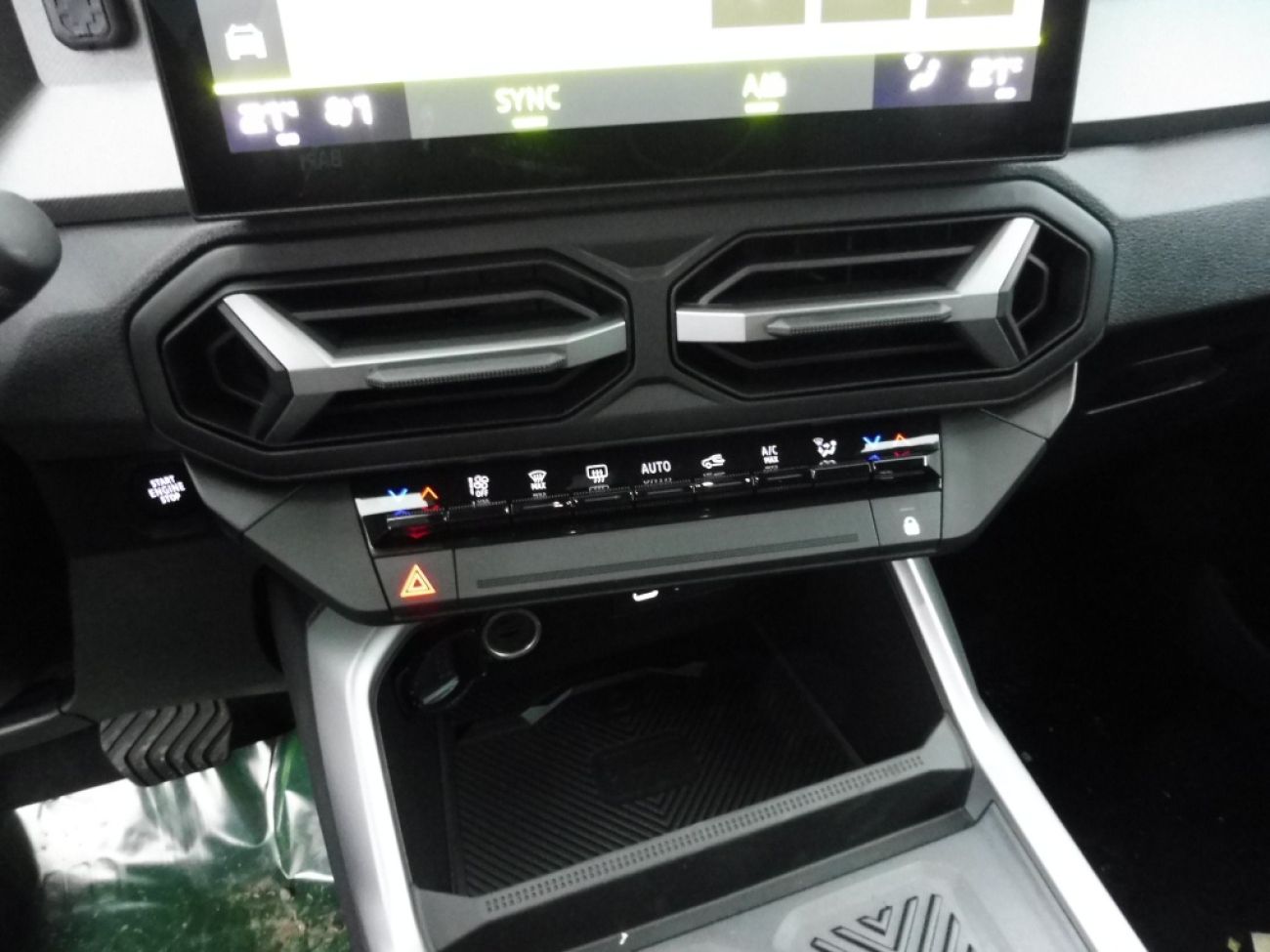 Mandataire Dacia Bigster 1.8 HYBRID 155CH JOURNEY