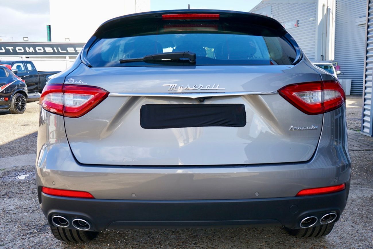 Mandataire MASERATI LEVANTE Diesel 3.0 V6 Turbo 275 JTES 19