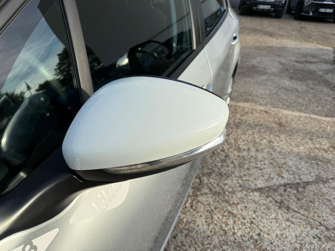 Mandataire PEUGEOT 208 1.2 PureTech 68ch BVM5 Like