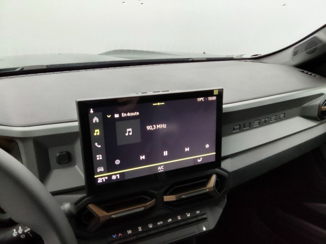 Mandataire Dacia DUSTER 1.2 TCE MILD HYBRID 130CH EXTREME 4X4