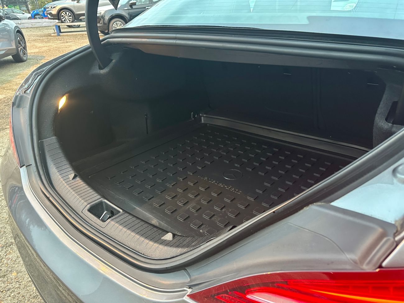 Mandataire MERCEDES-BENZ CLA 200 d 7G-DCT Sensation