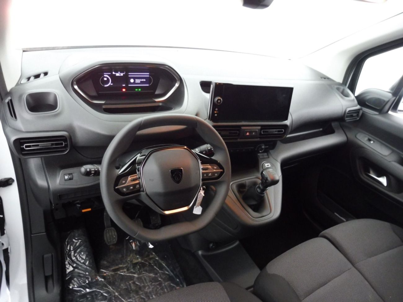 Mandataire PEUGEOT PARTNER M 650KG BLUEHDI 100CH S&S