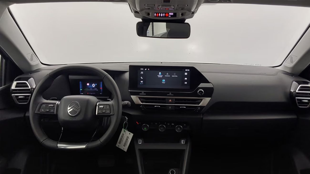 Mandataire Citroën C4 MAX  HYBRID 145 e-DSC6