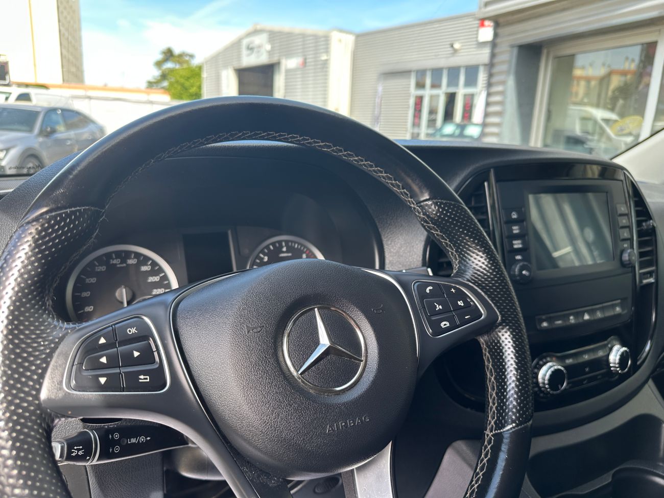 Mandataire MERCEDES-BENZ VITO MIXTO 119 CDI LONG BVA RWD SELECT